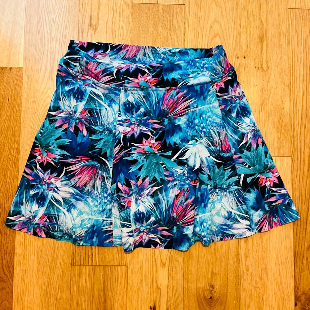 Dona Jo Colorful Skort 17 inch length